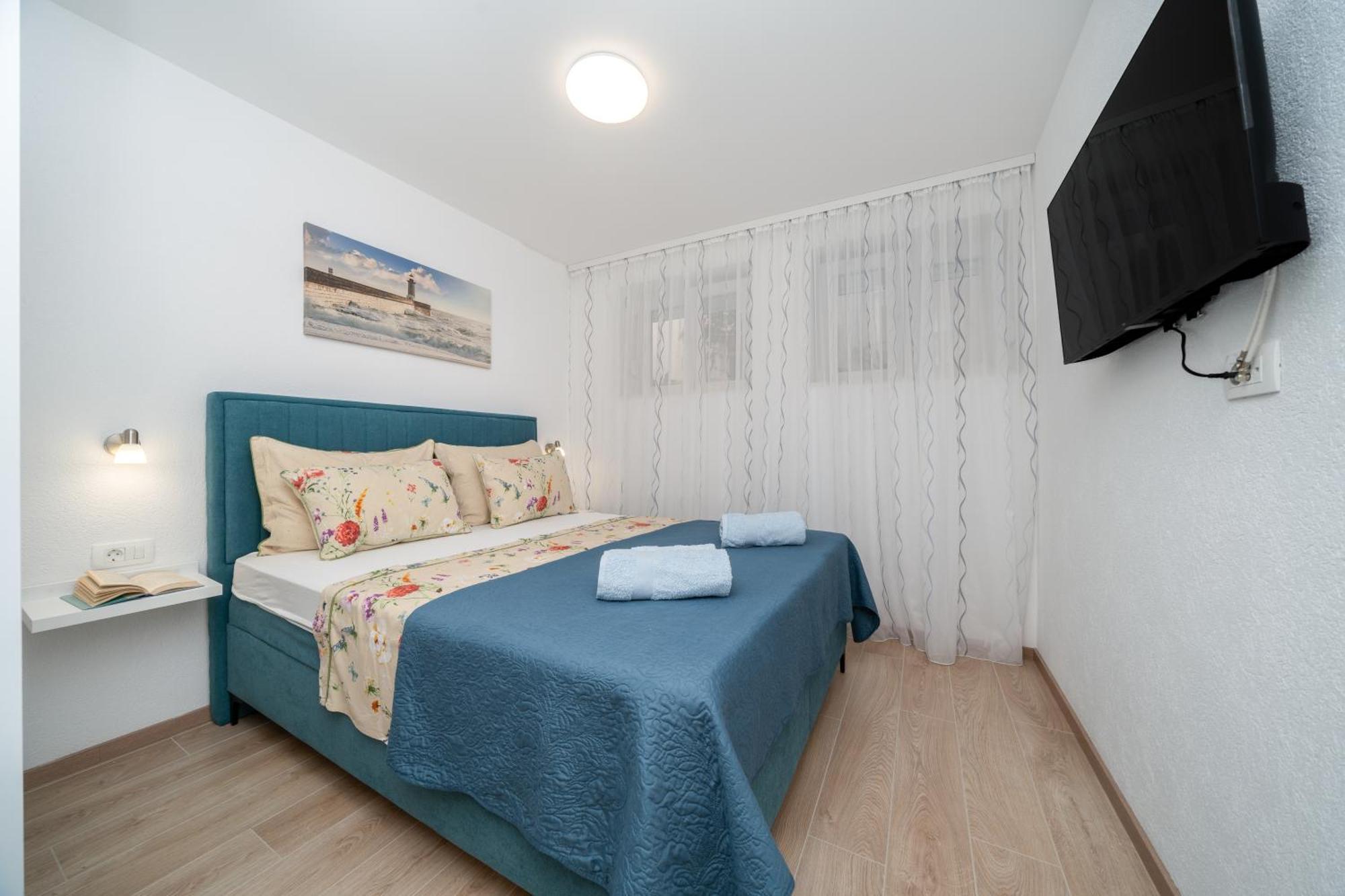 Apartmani Marivo Baška Voda المظهر الخارجي الصورة