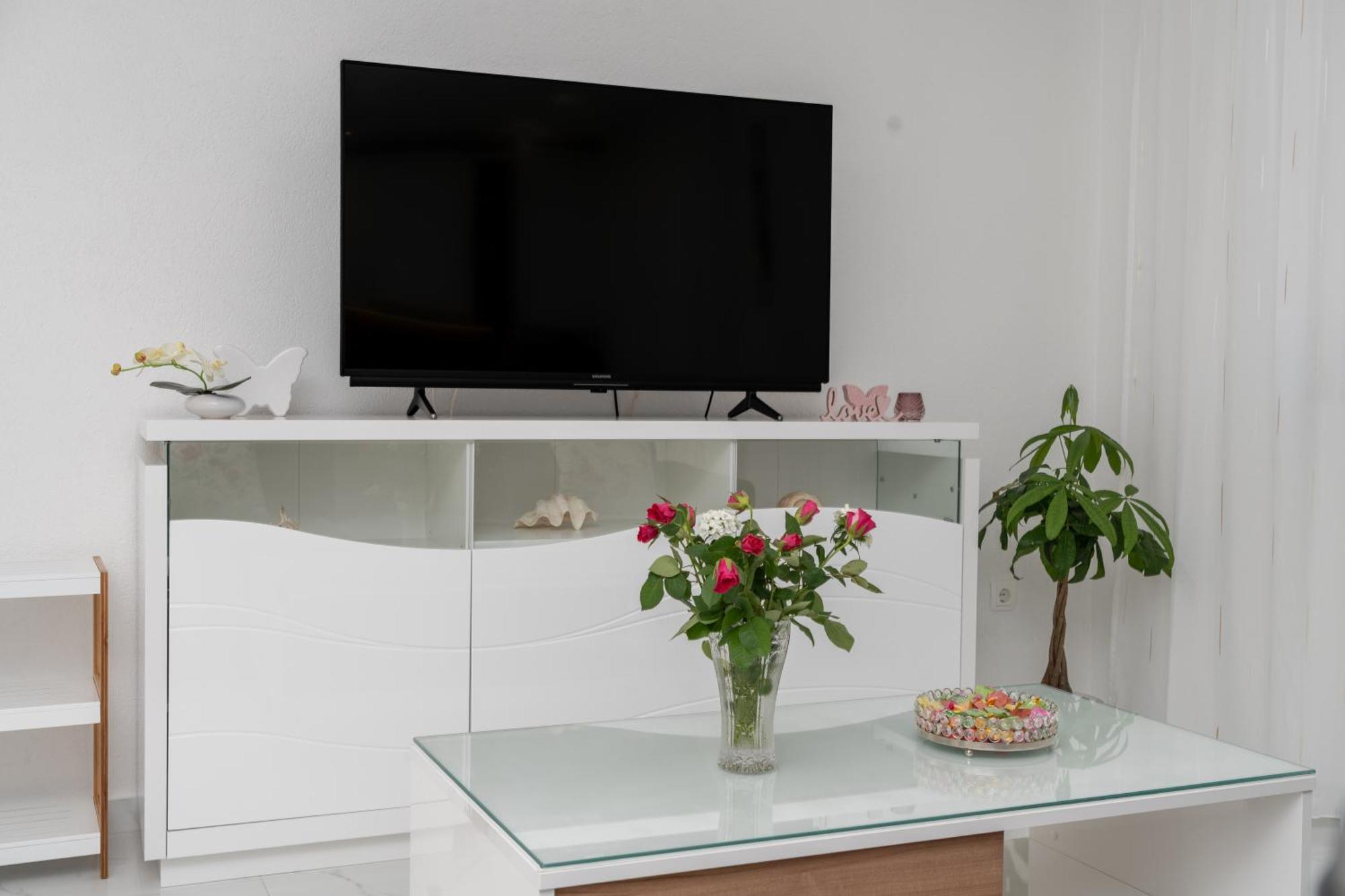Apartmani Marivo Baška Voda المظهر الخارجي الصورة