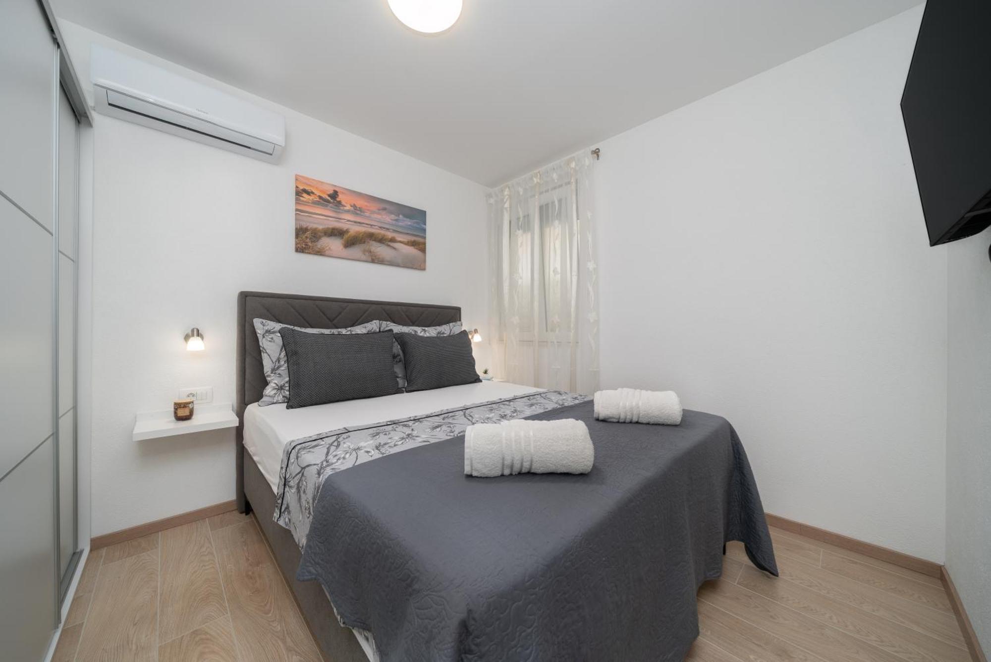 Apartmani Marivo Baška Voda المظهر الخارجي الصورة